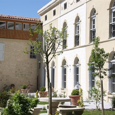Le Gite Du Chateau Auriac-sur-Vendinelle Exteriör bild